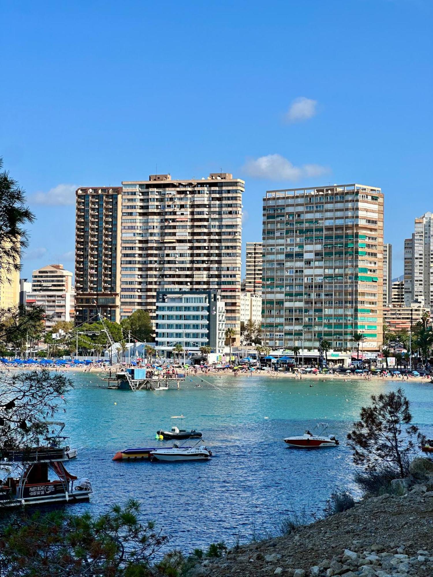 Gemelos 28 Balcon Al Mediterraneo Бенидорм Экстерьер фото